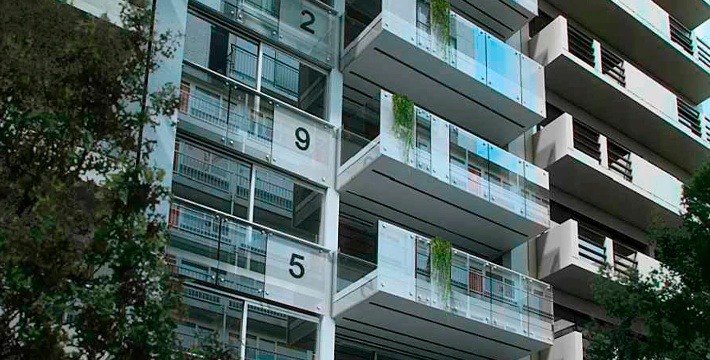 Up! Álvarez Thomas de MakenHaus en Buenos Aires
